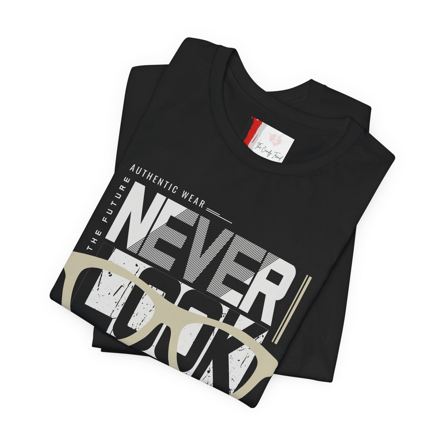 NEVER LOOK BACK GRAPHIC T-SHIRT